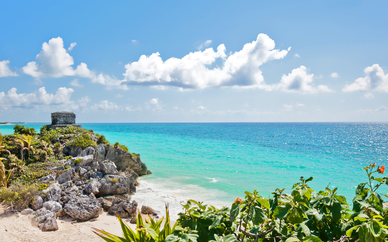 Tulum ruins overlooking the Caribbean Sea